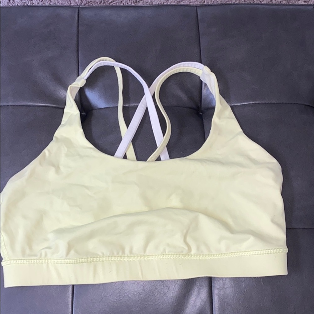 Lululemon sports bra